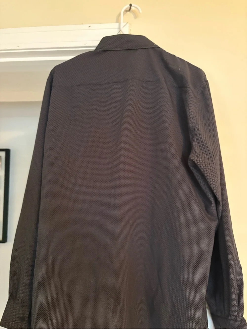 Men's XL Slim Fit Dress Shirts -set of 2